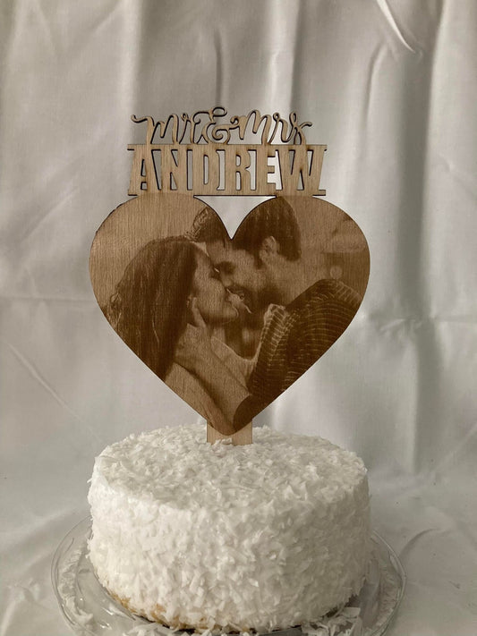 Mr & Mrs Cake Topper Photo Etched l Wedding Topper l Personalized Wedding topper l One of a kind Wedding