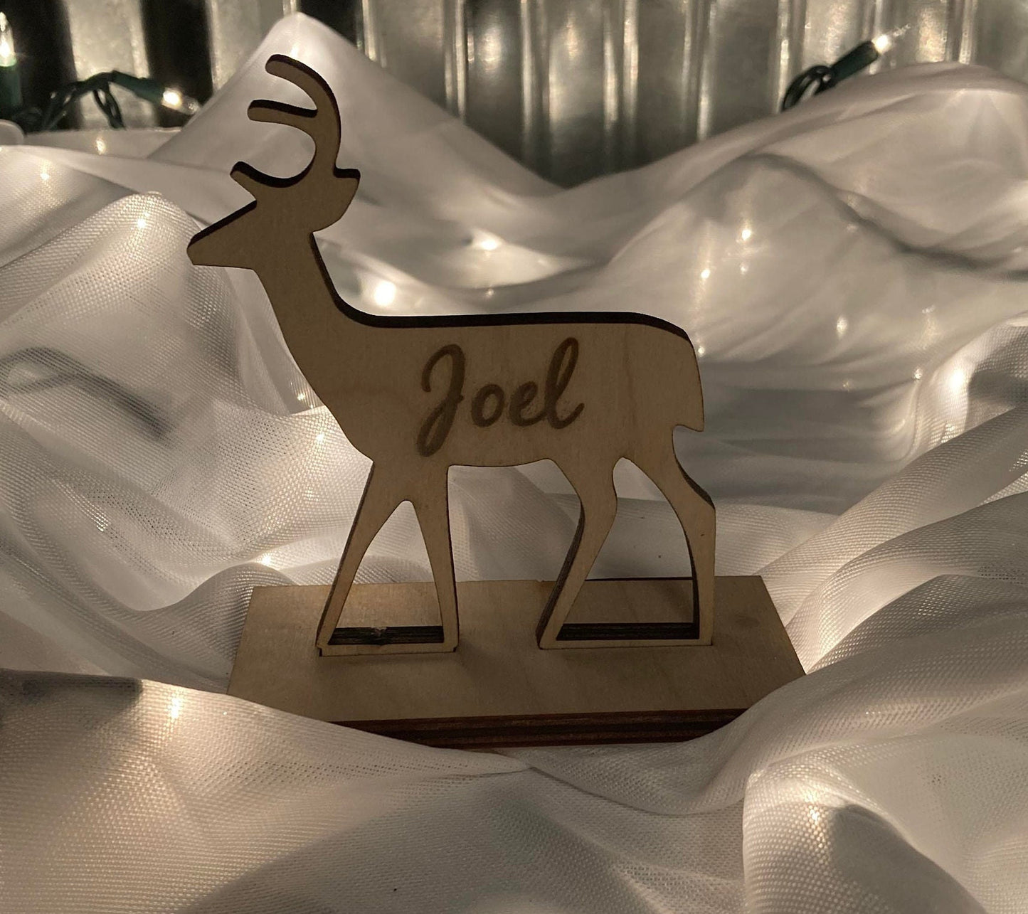 Personalized Deer Penguins and Bear Table Name Card Engraved Wooden Signs