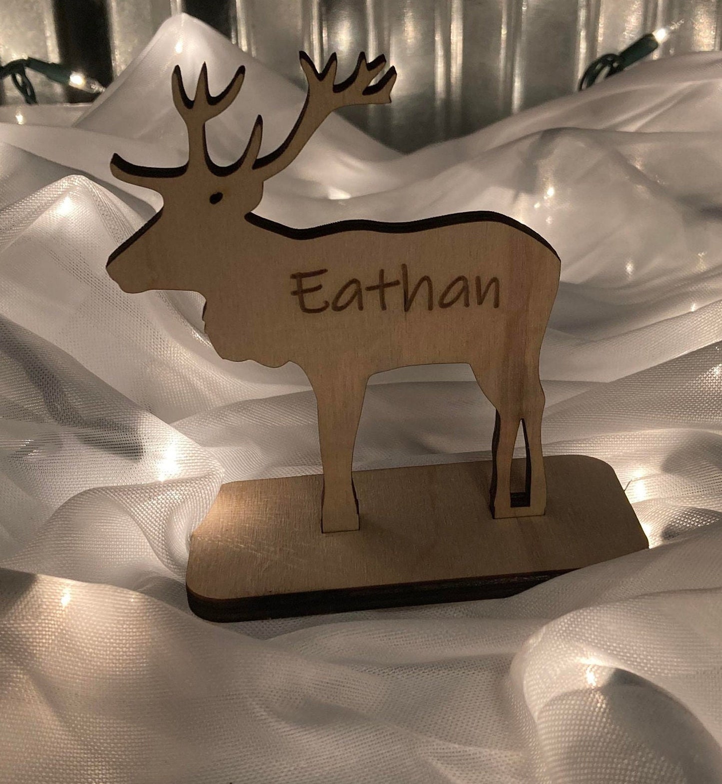 Personalized Deer Penguins and Bear Table Name Card Engraved Wooden Signs